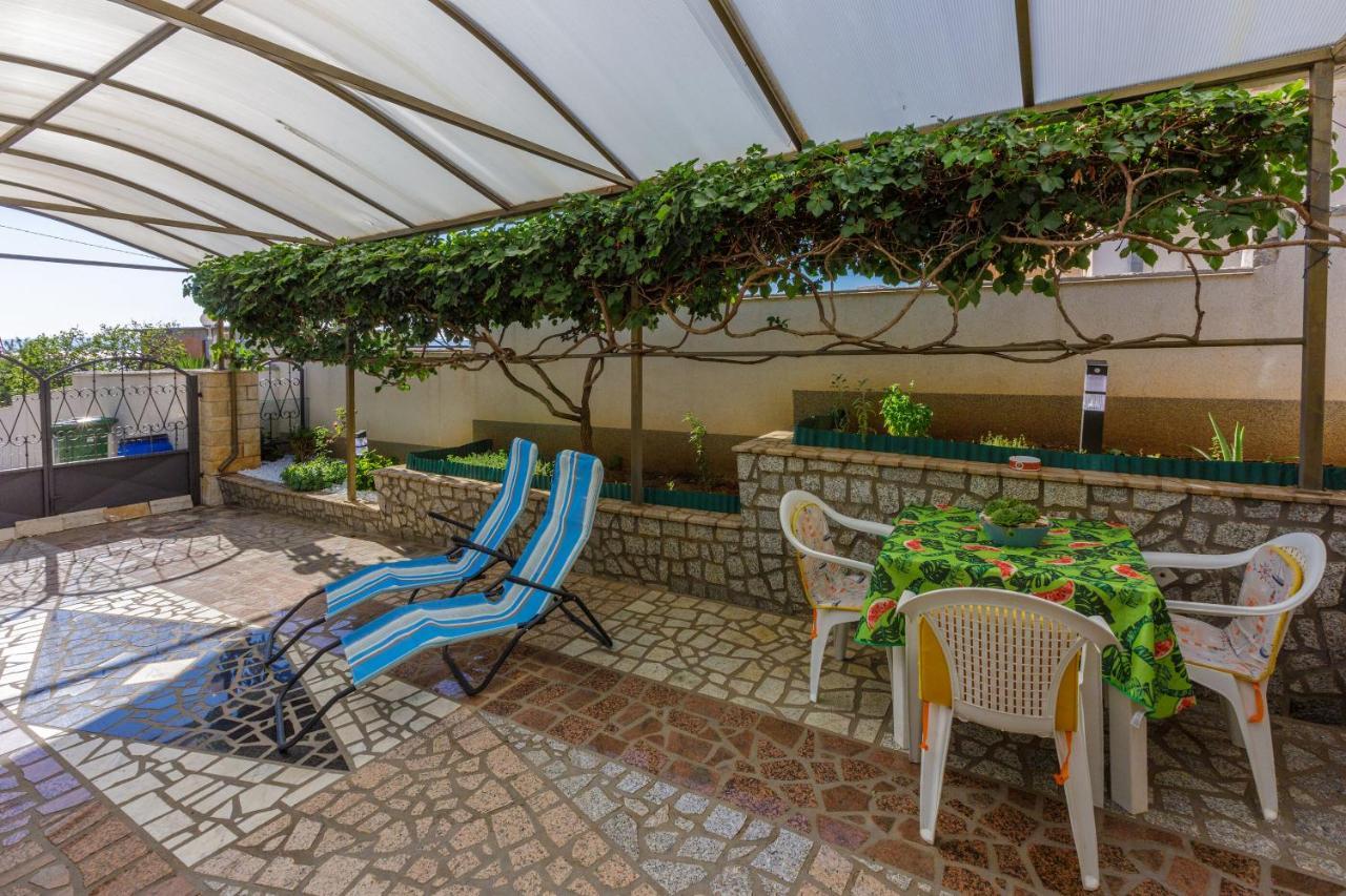 Apartments Budzyn Novi Vinodolski Extérieur photo